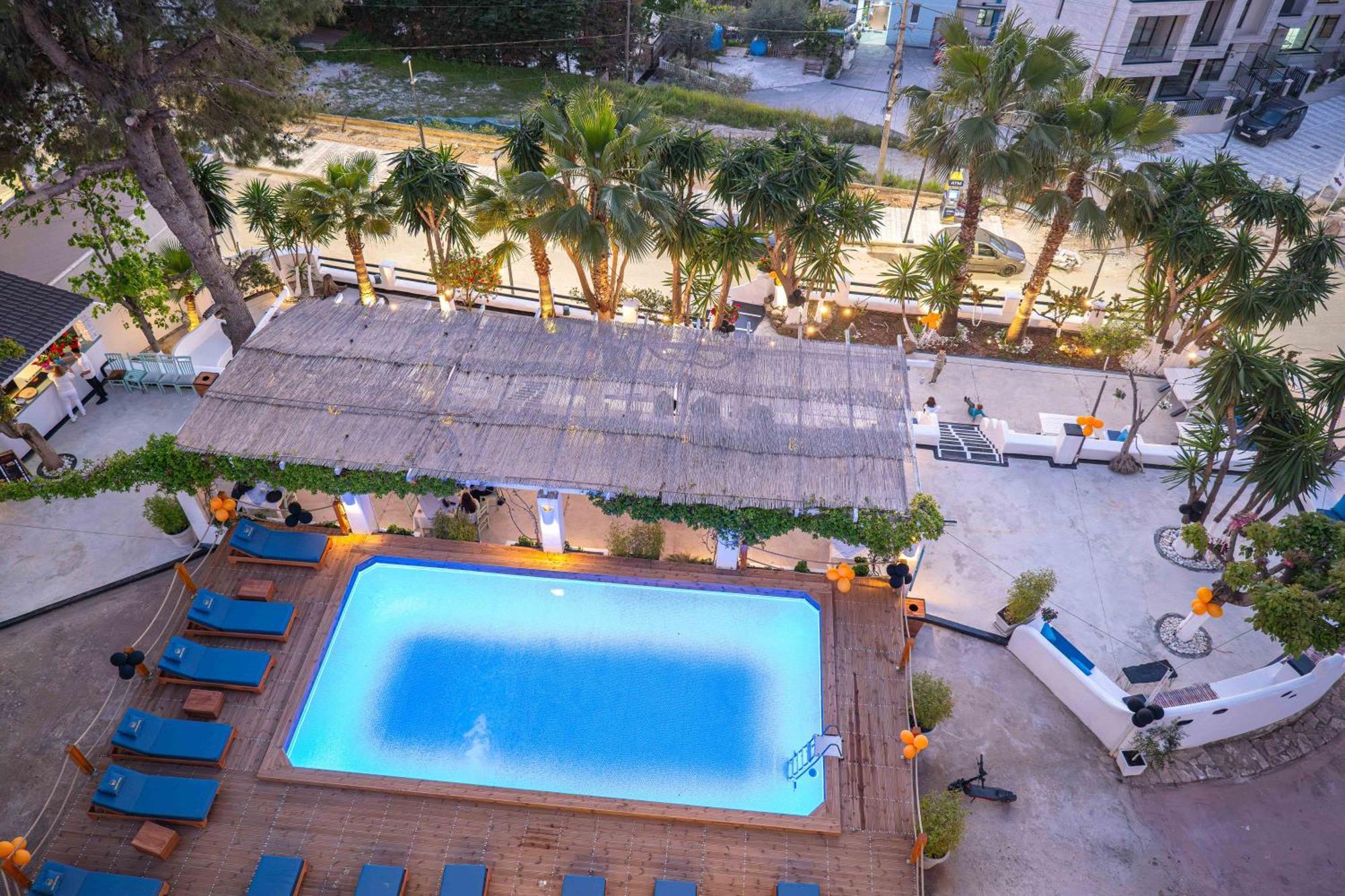 Saranda Hotel — Photos 2